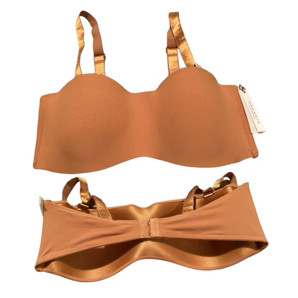 Danskin Intimates Removable Strap Bras - Picture 3 of 9